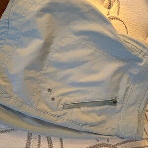 Title Nine shorts 5”